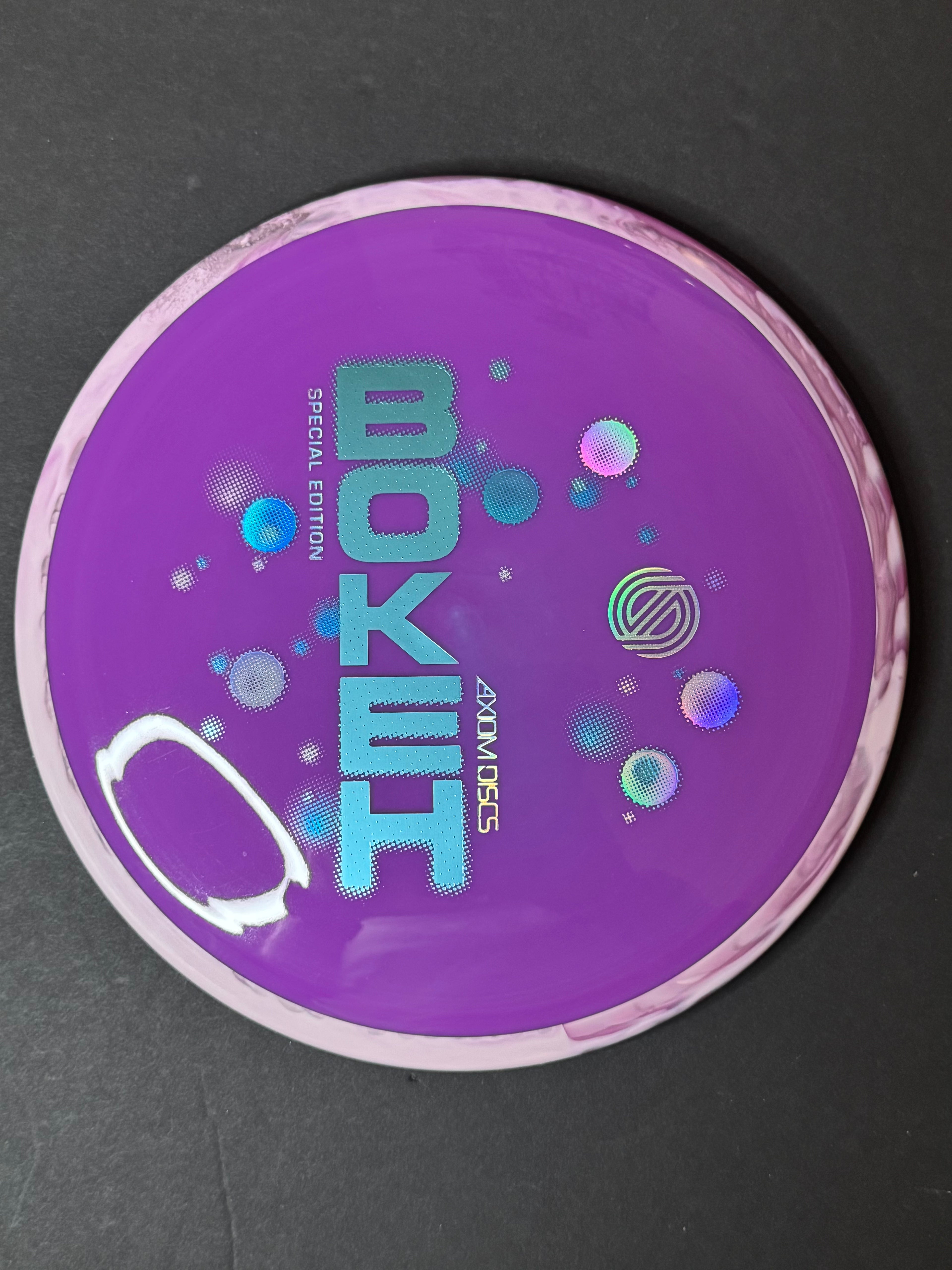 Axiom Nuetron Bokeh